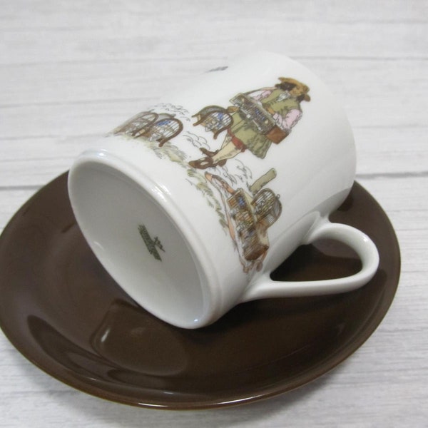 Vintage Coffee / Tea Mug and saucer with 17th Dutch Old Crafts Workers design, breakfast set Mitterteich Bavaria Porcelain, Germany, 130 ml