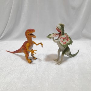 Kenner Jurassic Park 1993 Electronic Dilophosaurus & Velociraptor Screams Figures Set, Series 1, Works, Near Mint