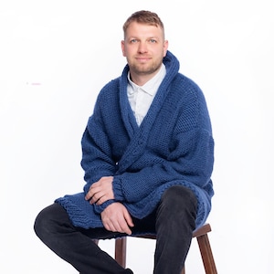 Hand Knitted Lightweight 100 % Wool Cardigan,  Oversized Wool Cardigan, Long Men’s Cardigan, Men’s Coat,  Soft Handmade Cardigan, Men’s gift