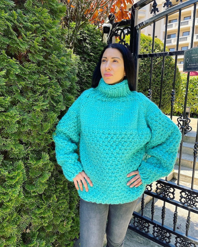 Bulky Women Sweater, Winter Big Knit, Turtleneck Wool Sweater, Hand Knit Pure Wool, Thick and Heavy Sweater image 1