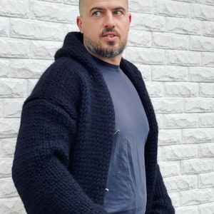 Chunky Wool Mens Cardigan, Mens Coat, Handmade Cardigan, Winter Mens Sweater, Very thick and heavy cardigan, Wool Coat, Hand knit Sweater image 10