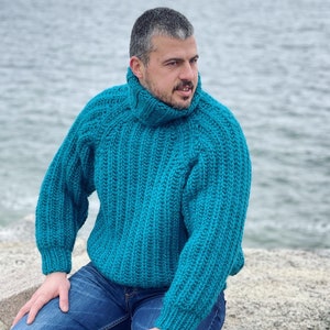 Handcrafted Wool Jumper, Men’s Wool Sweater, Turtleneck sweater, Winter Warm Clothes, Handmade Sweater, Warm and Cosy Jumper, Men Gifts