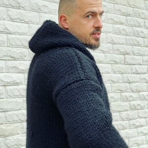 Chunky Wool Mens Cardigan, Mens Coat, Handmade Cardigan, Winter Mens Sweater, Very thick and heavy cardigan, Wool Coat, Hand knit Sweater image 3