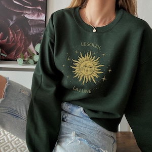 Moon Sweatshirt Vintage Crew Neck Sweatshirt Cottagecore Clothing Aesthetic Cozy Sweatshirt Sun Crewneck Cresent Moon Preppy Sweatshirt