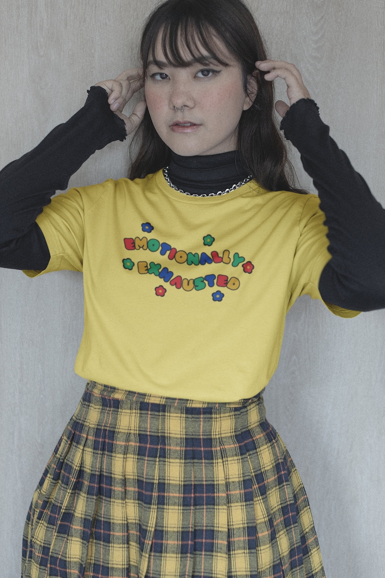 Känslomässigt utmattad clowncore-t-shirt köpcentrum goth clowncore kawaii t-shirt barnkläder clowncore-kläder bild 1