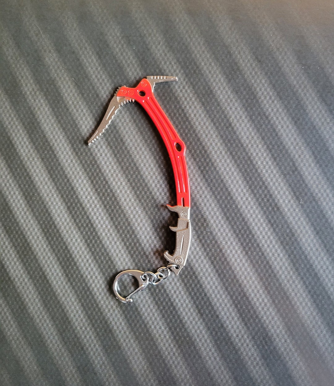 Red Rebel Keychain Tarkov Metal Etsy
