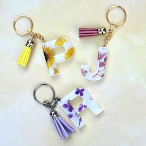 Bloem sleutelhanger / Flower bag tag / Letter sleutelhanger