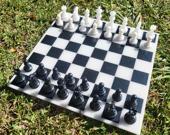 Chess Set / Chessboard / Personalised Gifts / Board Games