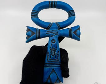 アンク。生命の鍵。エジプトで精巧に作られた力強いエジプトの十字架
