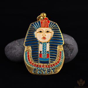 黄金の古代エジプトのツタンカーメン・ウセク首輪 - ツタンカーメン王