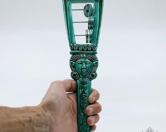 古代エジプトのシストラム楽器のユニークで強力な手作りのお守り