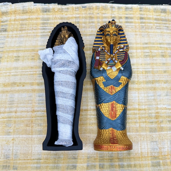 魅力的なツタンカーメンの棺 - 古代エジプトのアンティークコレクター