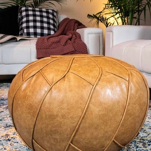 CPFurnitureStar Graffiti Linen Ottoman Round Footstool for Couch Desk Soft  Step Stool Padded Foot Rest with Non-Skid Pine Legs