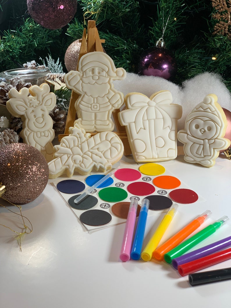 Christmas Selection Style 1 Paint Your Own Biscuit Set image 1