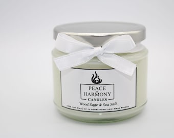 Candela profumata al legno di salvia e sale marino, realizzata a mano e versata a mano con cera di soia naturale - Candele Peace & Harmony