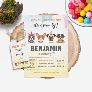Pu&ograve; includere: Un invito colorato per una festa di compleanno a tema cani per Benjamin, che compie 7 anni. L'invito presenta uno sfondo ad acquerello con cani dei cartoni animati che indossano cappelli da festa. Il testo recita "Vieni, siediti, resta e gioca &egrave; una festa di zampe!" e include la data, l'ora e il luogo della festa.