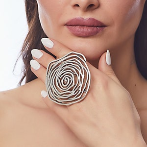 Large Wire Wrap Ring, Silver Boho Style Adjustable Ring, Big Statement Spiral Ring for Woman, Aesthetic Jewelry, Chunky , Circle, Disc,