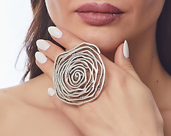 Large Wire Wrap Ring, Silver Boho Style Adjustable Ring, Big Statement Spiral Ring for Woman, Aesthetic Jewelry, Chunky , Circle, Disc,