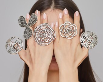 Gold Boho Ring Chunky Wide Band Adjustable Aesthetic Statement Rings Gypsy Full Finger Armor Ring Inspired Flowery ring Floral Ring