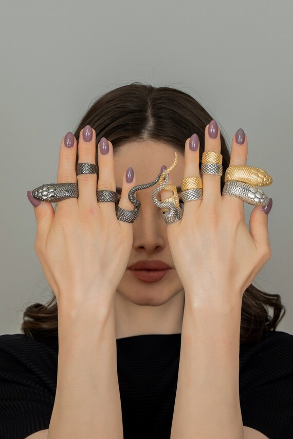 4 Finger Snake Ring Adjustable Serpent Ring Gunmetal Medusa Ring