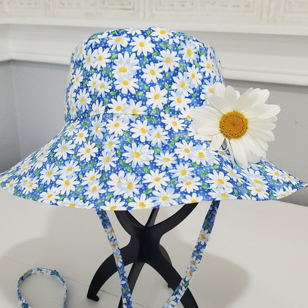 Mother's Day Gift, Adult Wide-brim Daisy Sun Hat, Reversible Beach Hat,  Custom Size Hat and Brim, 100% Cotton, Polka-dot Garden Bucket Hat