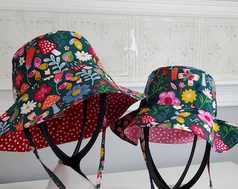 Reversible Wide Brim Sun Hat: Floral Print, Adjustable Chin Strap