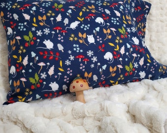 Flannel Pillowcase, Standard/Queen/King and Pillow Sham, Mushroom Bedding, Mouse Sham, Flannel Bedding, Dorm Room Decor, Pillowcase Set