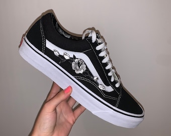 rose embroidered old skool vans uk