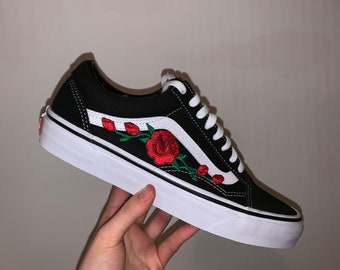 vans red roses