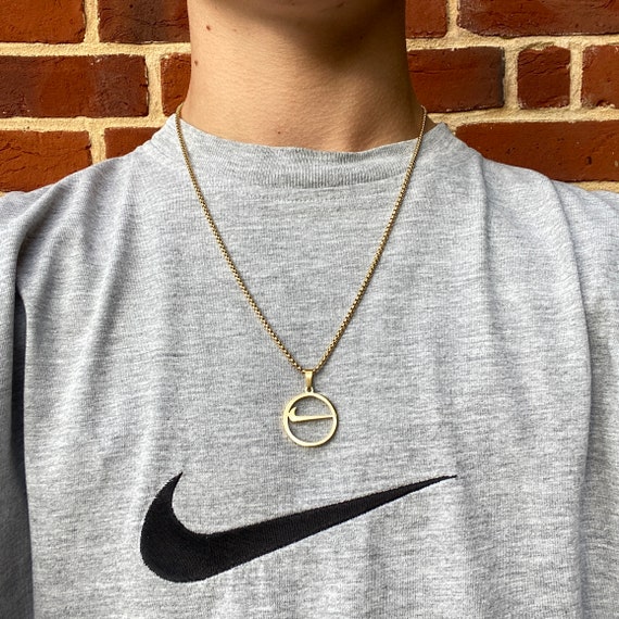 Gouden Nike ketting cirkel uitgesneden Swoosh logo ketting - Etsy Nederland
