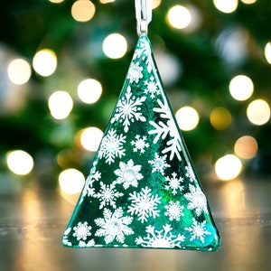 Fused glass green snowflake Christmas tree decoration.