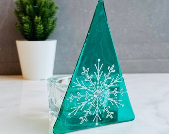 Christmas tree tea light decoration,  2021 Christmas tree glass tea light, snowflake design, fused glass Christmas decoration