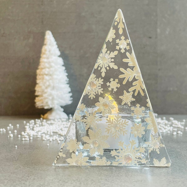 Snowflake  glass tea light holder, white glass snowflake table decoration, fused glass snowflake, Christmas glass decoration.