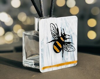 SSF* INTRODUCTORY PRICE Bee , marble and gold  glass reed diffuser, fused glass .