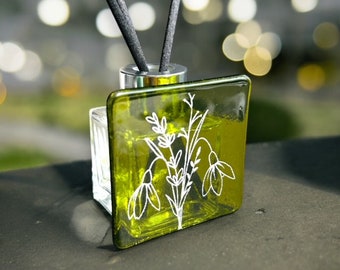 SSF* INTRODUCTORY PRICE Birth flower glass reed diffuser, fused glass .
