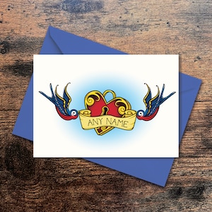 Gepersonaliseerde wenskaart Old School tattoo-stijl - elke naam of zinsdeel - liefde - gratis verzending VK - zwaluwen - verjaardag - jubileum - VDay
