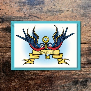 New Home-wenskaart - op tatoeages geïnspireerd - gratis verzending VK - zwaluwen, spandoek en sleutel - retro vintage Flash Trad American