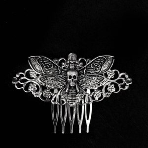 Death moth hairslide II: gothic accessory,  goth hairclip, alt barrette, alternative haircomb,  gift, witch, cosplay, insect,fantasy,