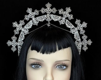 Last Rites- Gothic Headwear, Goth Headpiece, Dark Halo, Alternative wedding, Cosplay, Halloween