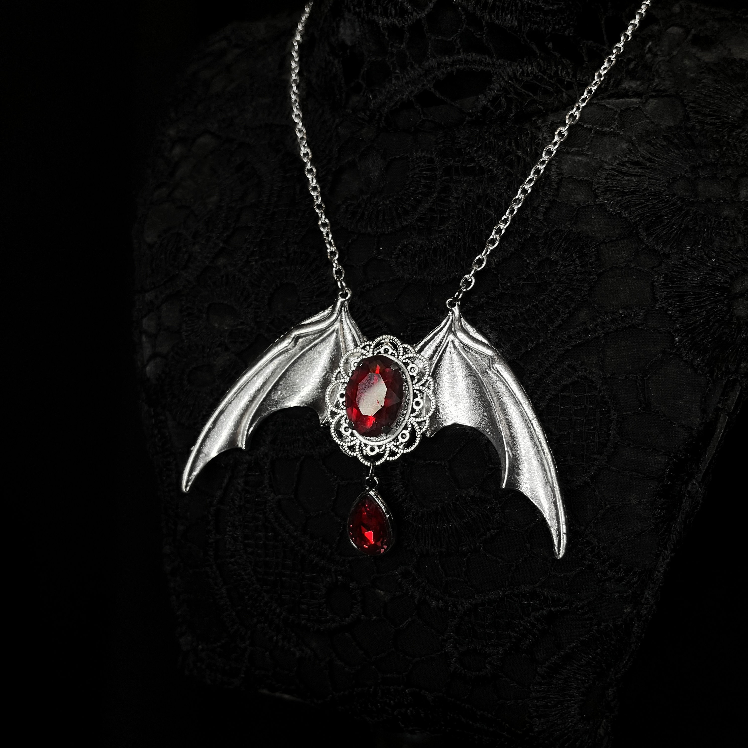 Vampire Bat Necklace: Gothic Red Stone Pendant, Stainless Steel Chain ...