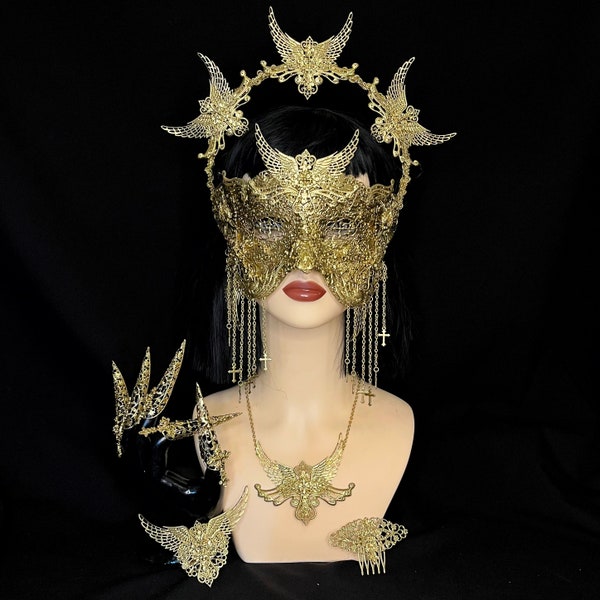 Divine set- gothic headpiece, goth halo, alternative tiara, alt crown, cosplay,gold, angel fantasy couture, claws, blindmask, photoshoot