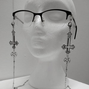 Satanic glasses chain: gothic chain, goth eyewear, Alt accessory, alternative accessories, vampire, pagan gift, vamp, halloween, cross