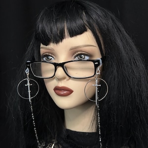 Lancelot glasses chain: gothic accessory, goth accessories, alt gift, alternative librarian, cosplay, Knight, fantasy, witch