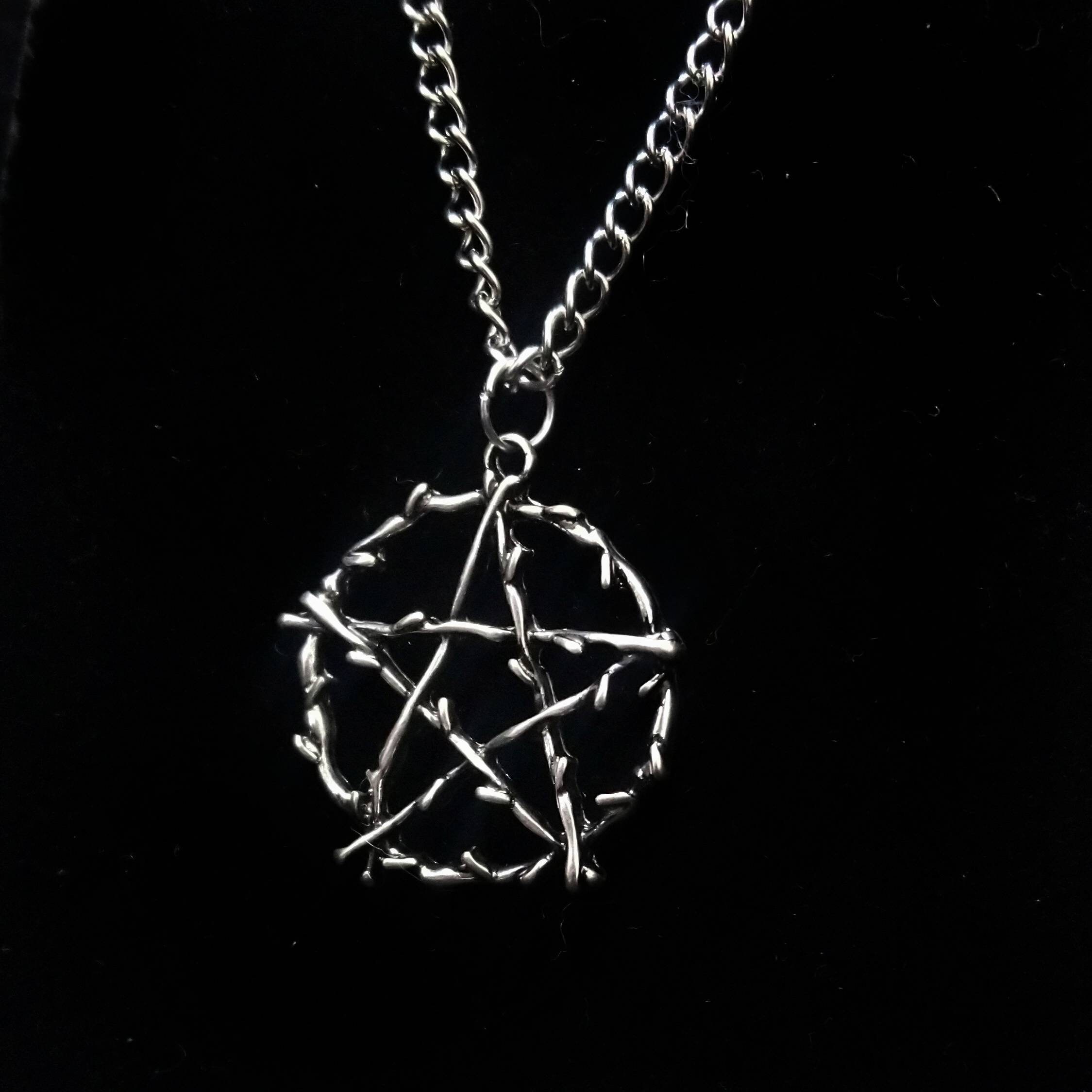 Hex necklace:goth pendant, gothic jewellery, alt accessory, alternative accessories, witch, pagan, wiccan, wicca, witchy, pentagram, gift