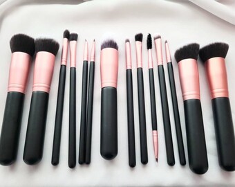 Makeup Brushes 14 ct.