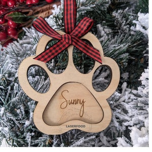 Christmas 2024 - 2026 Dog Paw File, 2 layer file with 3 different Options for pet name - Glowforge Ready Laser Template SVG Laser Cut Files