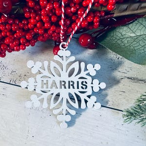 Customizable Snowflake File - Laser Cut Files digital svg, dxf files for crafts, laser cutting and engraving for Glowforge + Others