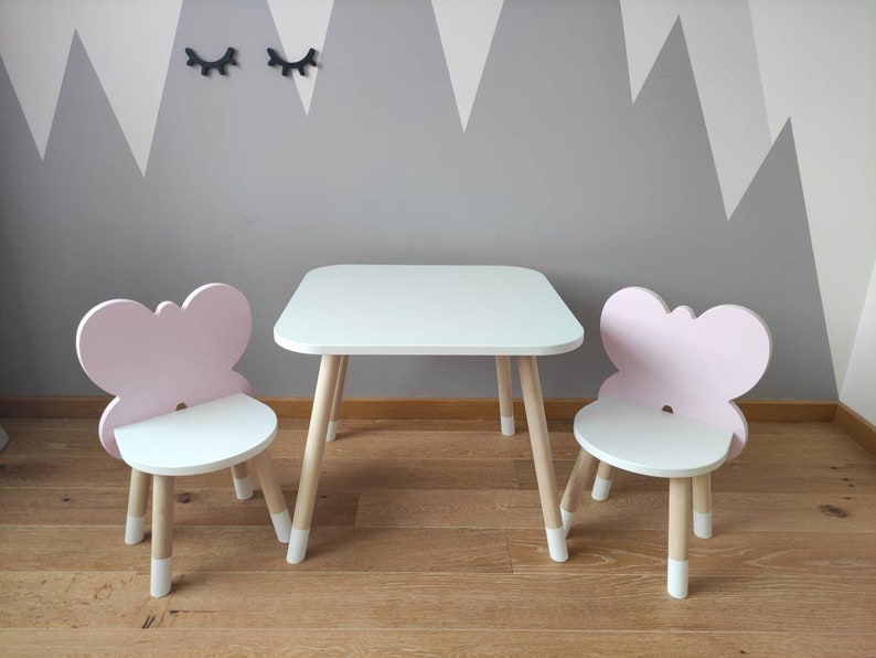Ensemble table et chaise Butterfly exclusif/Ensemble de table pour tout-petit/Table Montessori/Cadeau idéal pour un anniversaire d'enfant ou un cadeau de Noël image 2