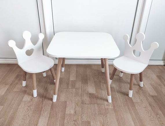 Kids table clearance and 4 chairs