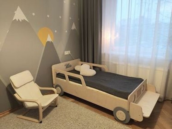 Cama de madera maciza con forma de coche para niños, muebles de dormitorio  modernos, barreras de seguridad más altas, cama creativa para niños de 3 a  16 años - AliExpress